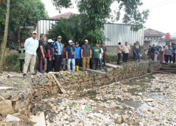 Wali Kota Depok Satset Tangani Banjir di Jembatan Jago